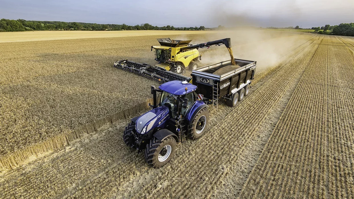 cr-range-grain-handling-and-storage.webp