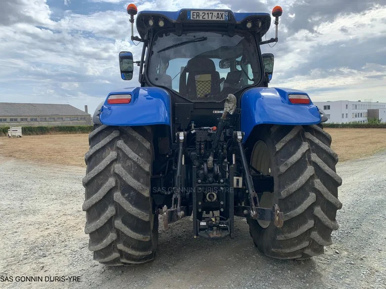 Tracteur Occasion NEW-HOLLAND T7.230