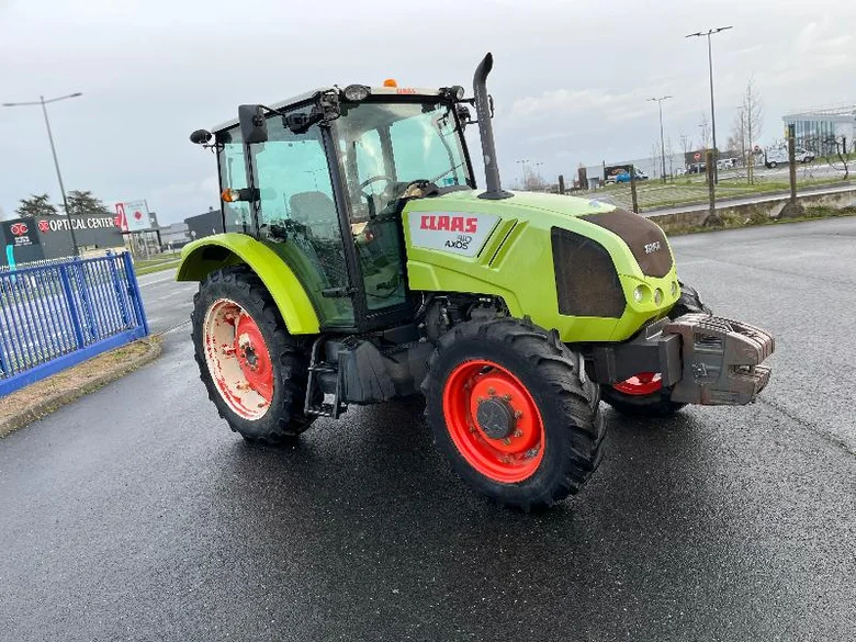 Tracteur Occasion CLAAS AXOS 310
