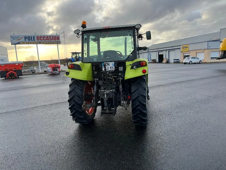 Tracteur Occasion CLAAS AXOS 310