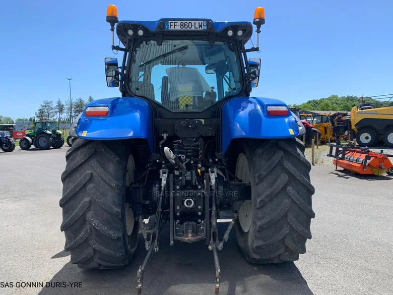Tracteur Occasion NEW-HOLLAND T7.210