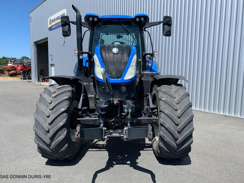 Tracteur Occasion NEW-HOLLAND T7.210