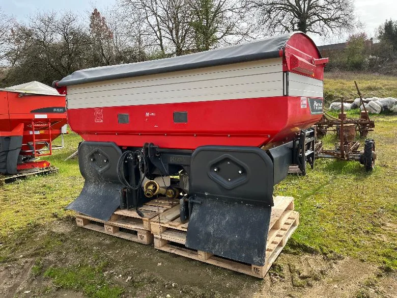 Semoir KVERNELAND TLX GEOSPREAD