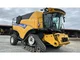 Moissonneuse batteuse NEW-HOLLAND CR 8.90