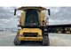 Moissonneuse batteuse NEW-HOLLAND CR 8.90