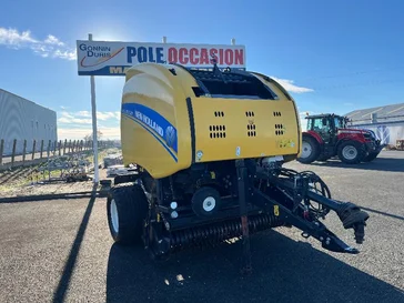 Presse NEW-HOLLAND ROLL-BELT 180
