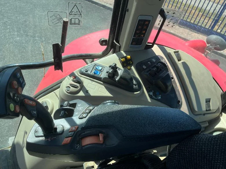Tracteur Occasion MASSEY FERGUSON 6715 S