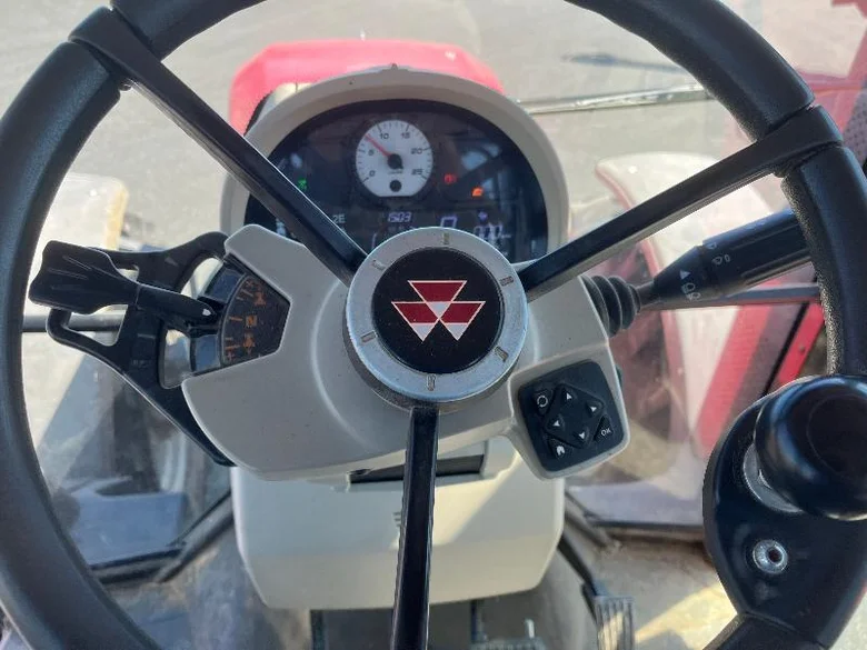Tracteur Occasion MASSEY FERGUSON 6715 S