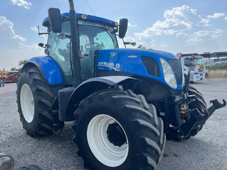 Tracteur Occasion NEW-HOLLAND T7.270 AC