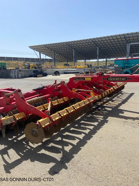 Outil du sol non animé VADERSTAD CR 650
