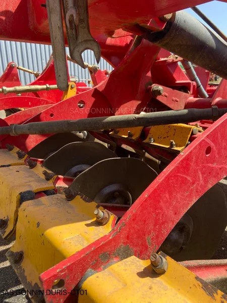 Outil du sol non animé VADERSTAD CR 650