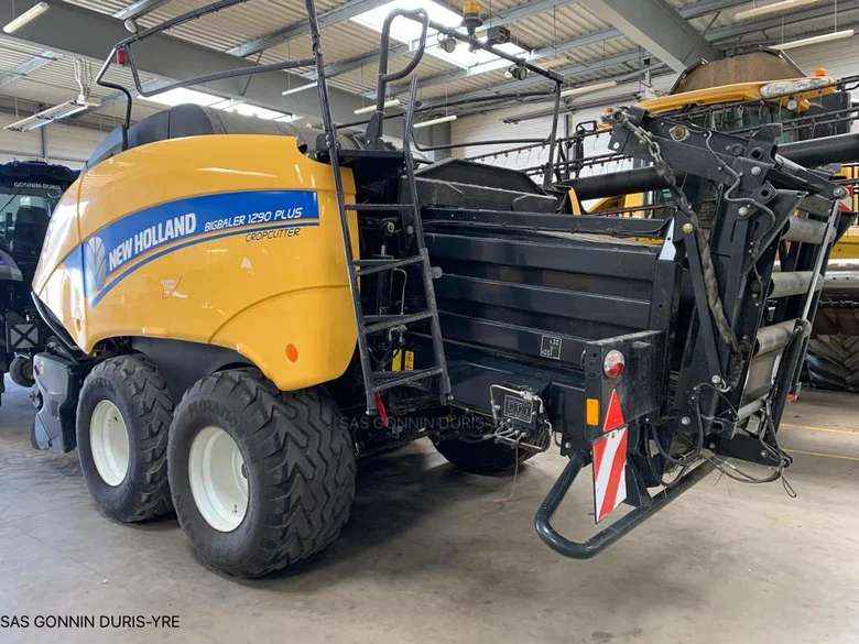 Presse NEW-HOLLAND BB 1290 +