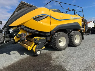 Presse NEW-HOLLAND BB 1290 HD